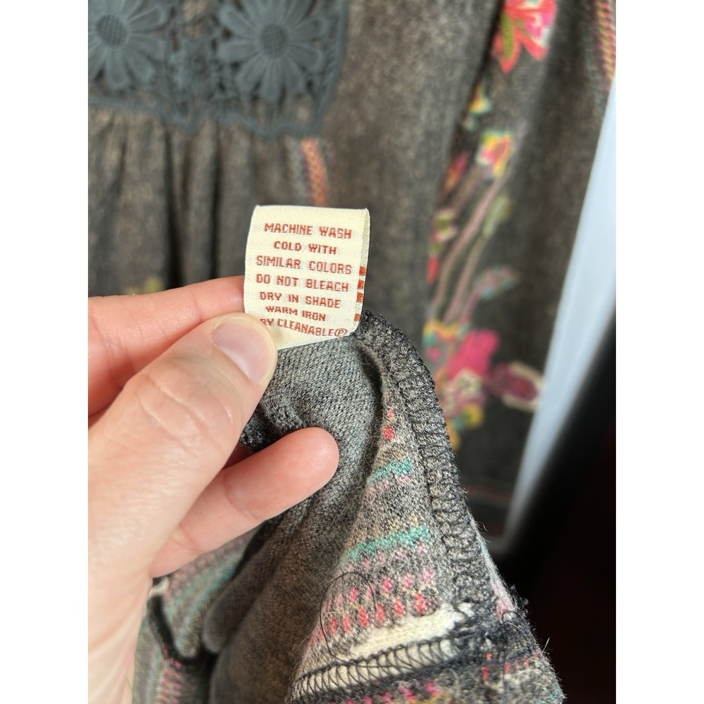 Aryeh Boho Sweater Dress Charcoal Floral Butterfly Embroidered Crochet Lace Sz L - Picture 6 of 12